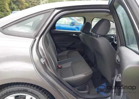 2014 Ford Focus Se z USA, uszkodzony, nr VIN 1FADP3F24EL234970